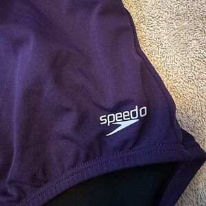 NWTs Speedo Fitness 1Pc Swimsuit, Sz 14 - Wild Berry Purple